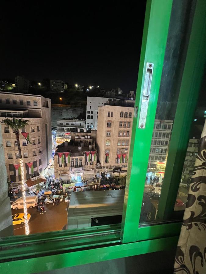 Downtown Hawaa Amman Hotel Exteriör bild