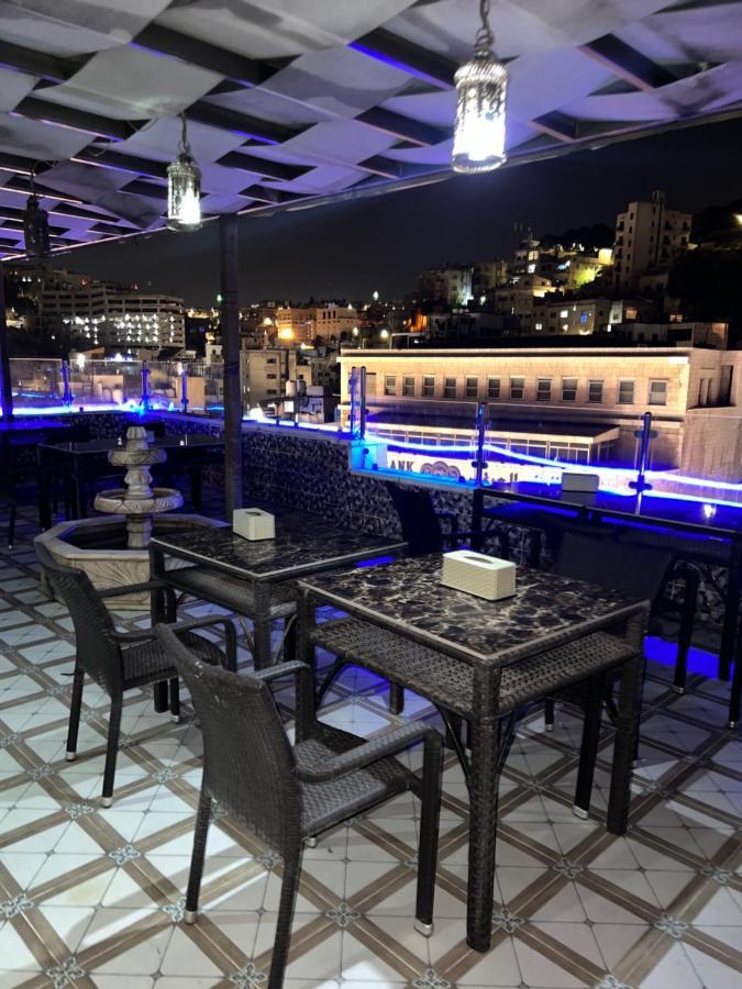 Downtown Hawaa Amman Hotel Exteriör bild